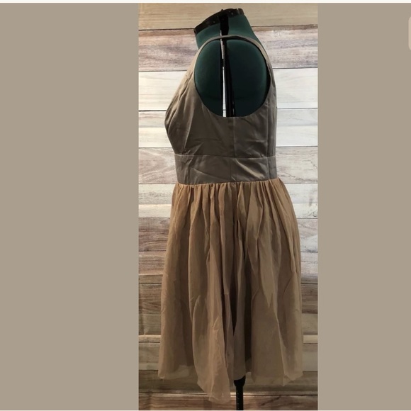 Tevolio Gray & Light Brown Knee Length Formal 18W - Picture 2 of 3